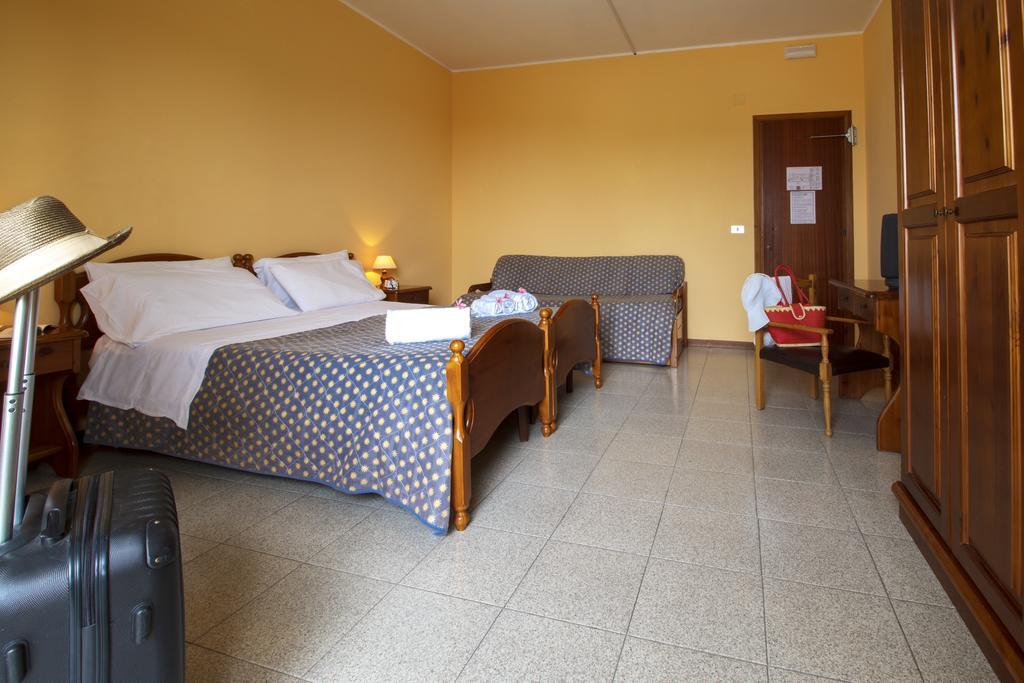 Hotel La Perla Tropea Exterior foto